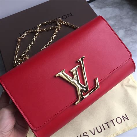 lv women clutch|clutch louis vuitton.